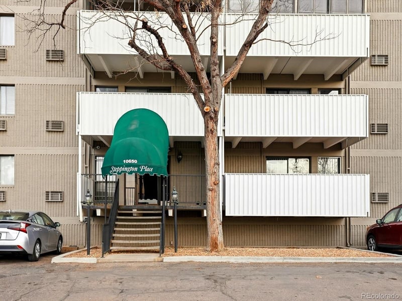 10650 Tennessee Ave #403, Aurora, CO 80012