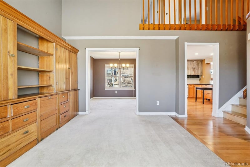 9025 Arizona Dr, Lakewood, CO 80232