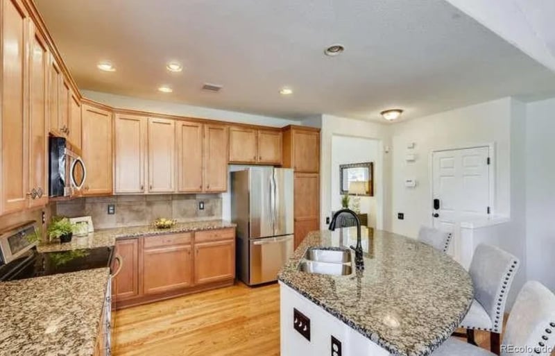 20947 Eastman Ave, Aurora, CO 80013