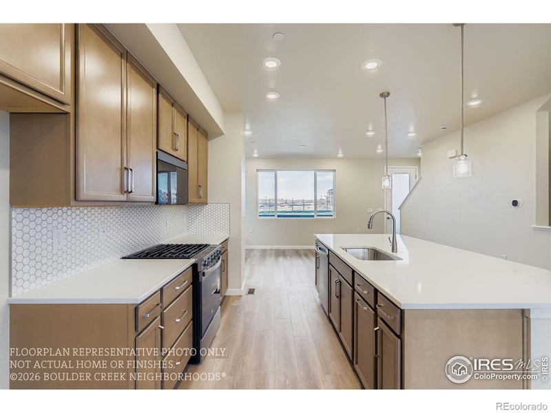 16571 Promenade St, Broomfield, CO 80023