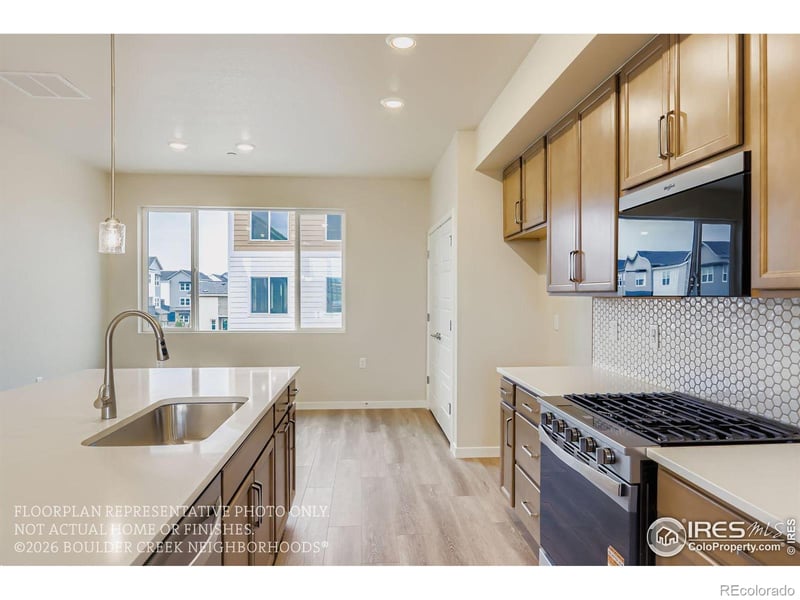 16571 Promenade St, Broomfield, CO 80023