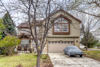 10896 Omaha Ln, Parker, CO 80138