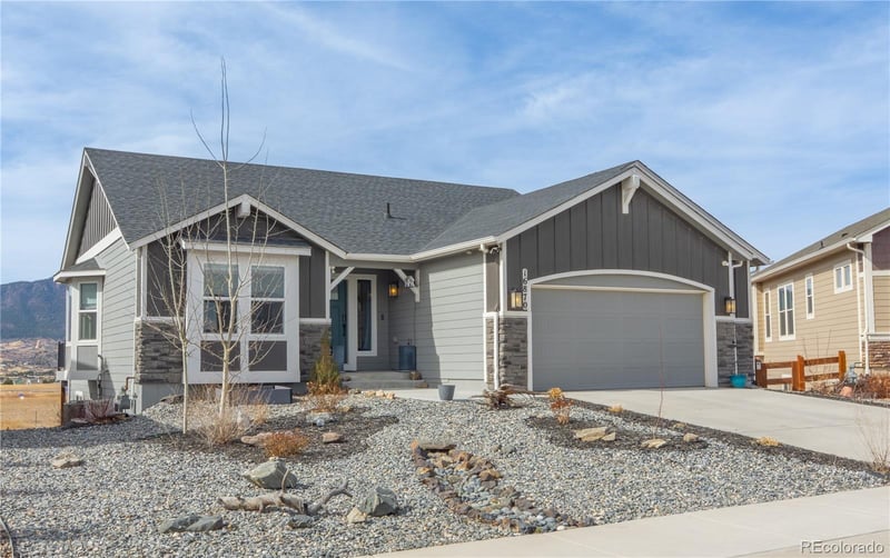 16870 Roaming Elk Dr, Monument, CO 80132