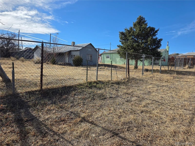 1124 Smith Ave, Trinidad, CO 81082
