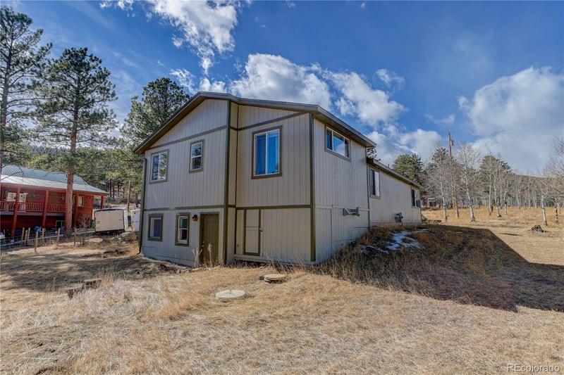104 Pinon Rd, Bailey, CO 80421