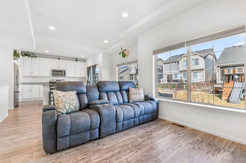 9666 Lone Oak Ln, Colorado Springs, CO 80927