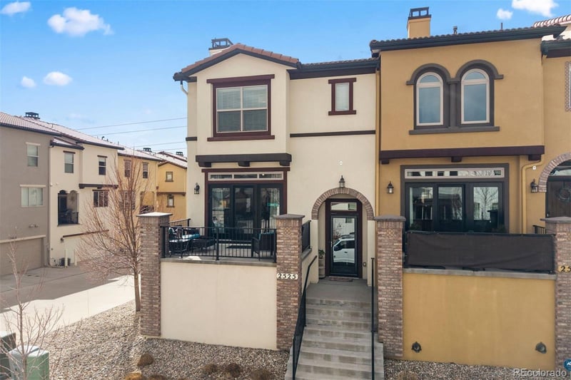 2525 Orion St, Lakewood, CO 80228