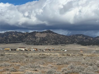 57799 Betty Lee Dr, Moffat, CO 81143