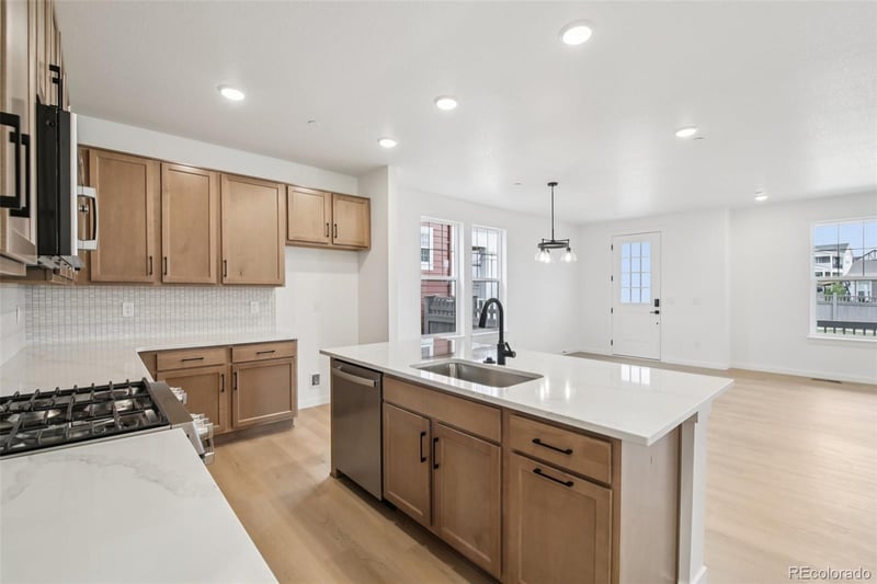 1889 Chestnut Ave, Erie, CO 80516