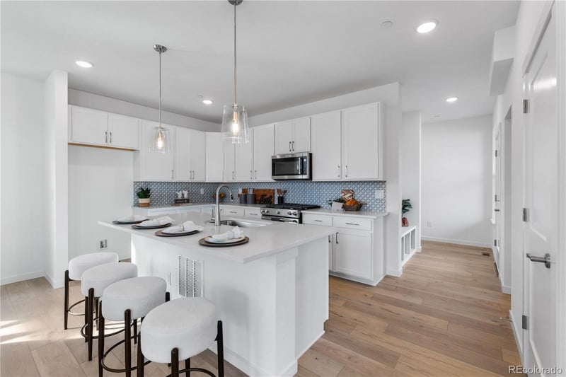 1889 Chestnut Ave, Erie, CO 80516