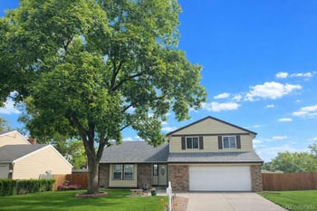 7651 Oak St, Arvada, CO 80005