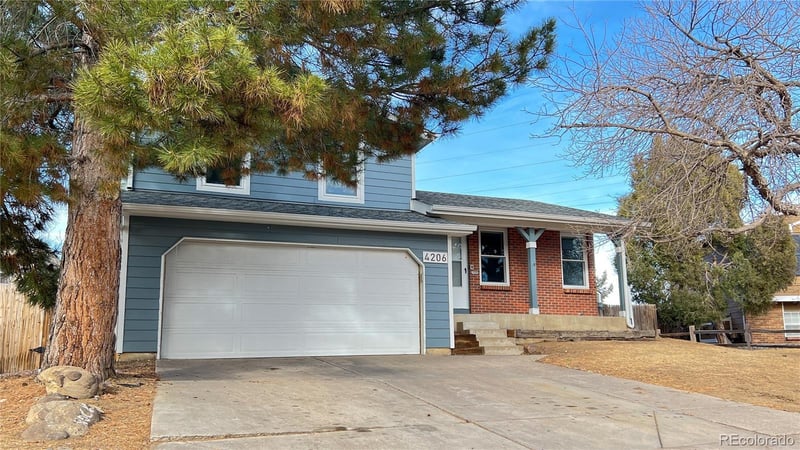 4206 Halifax Way, Aurora, CO 80013