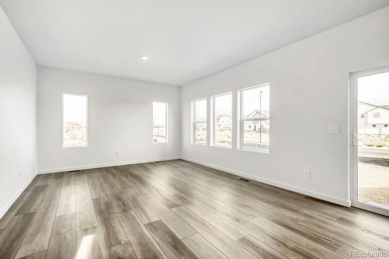 6175 Drum Pl, Loveland, CO 80538