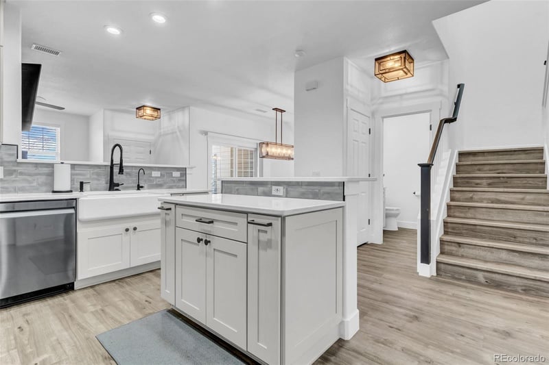 3672 Perth Cir #105, Aurora, CO 80013