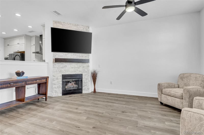 3672 Perth Cir #105, Aurora, CO 80013