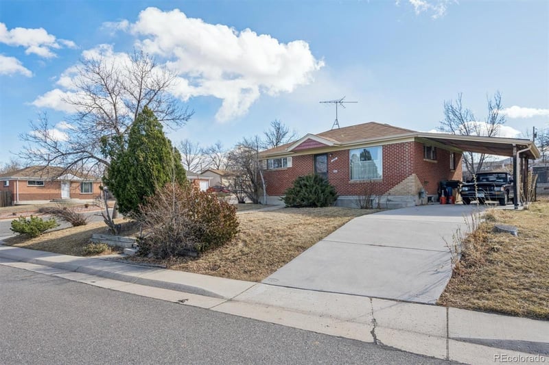 160 E 105th Ave, Northglenn, CO 80233