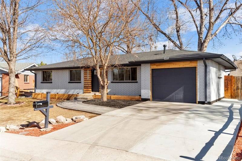 1738 Newland St, Lakewood, CO 80232
