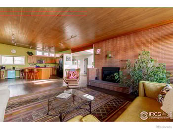 850 Dickens Ct, Longmont, CO 80501