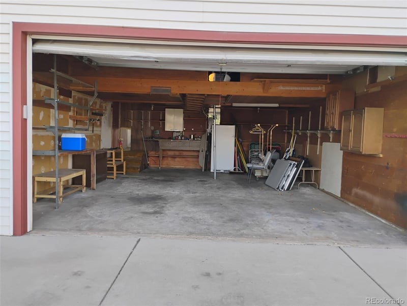 6081 61st Ave, Commerce City, CO 80022