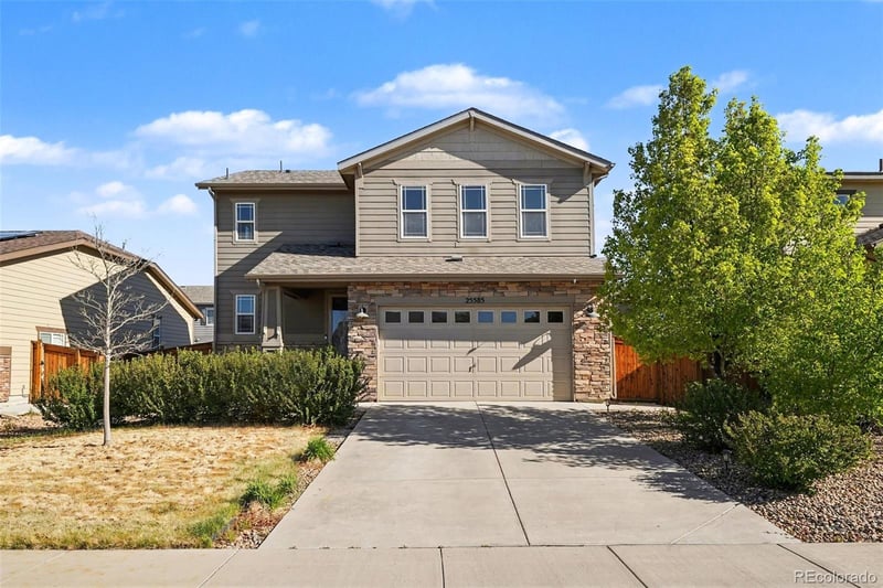 25585 Maple Pl, Aurora, CO 80018