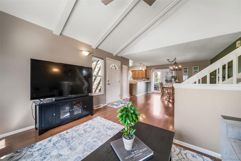 6670 Elm Cir, Centennial, CO 80121