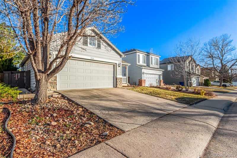 9712 Queenscliffe Dr, Highlands Ranch, CO 80130