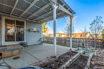 9712 Queenscliffe Dr, Highlands Ranch, CO 80130