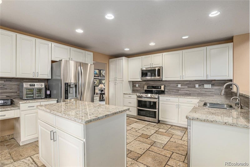 6262 Braun Cir, Arvada, CO 80004