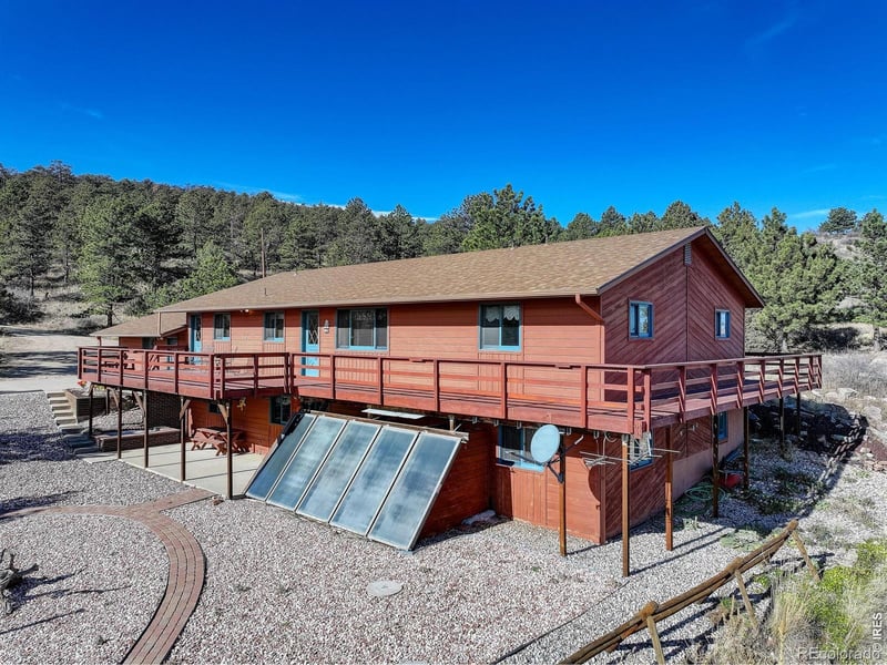 15655 Mossrock Dr, Longmont, CO 80503