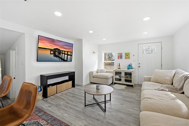 61 Julian St, Denver, CO 80219