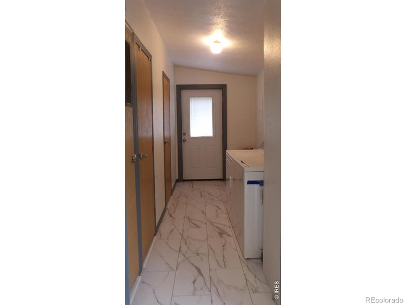 9021 County Road U 5, Weldona, CO 80653