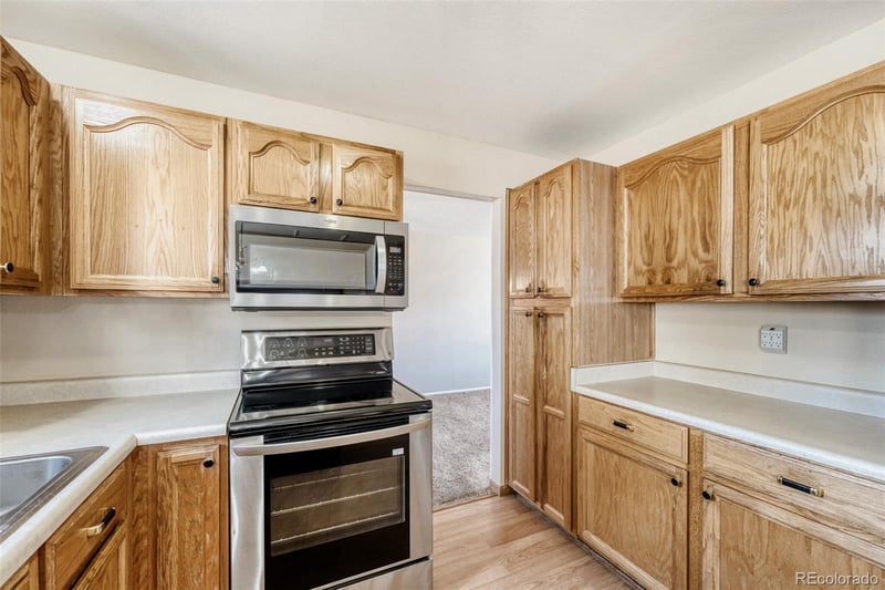 3138 Mobile Way, Aurora, CO 80013