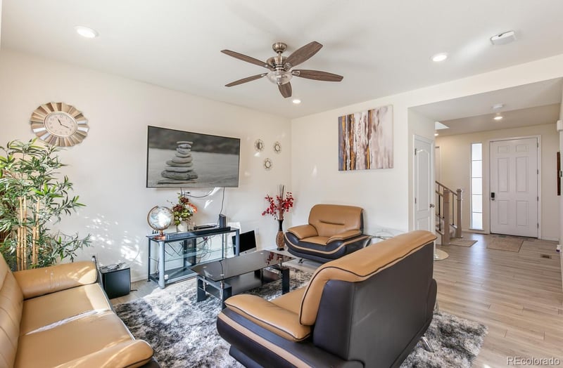 26344 4th Pl, Aurora, CO 80018