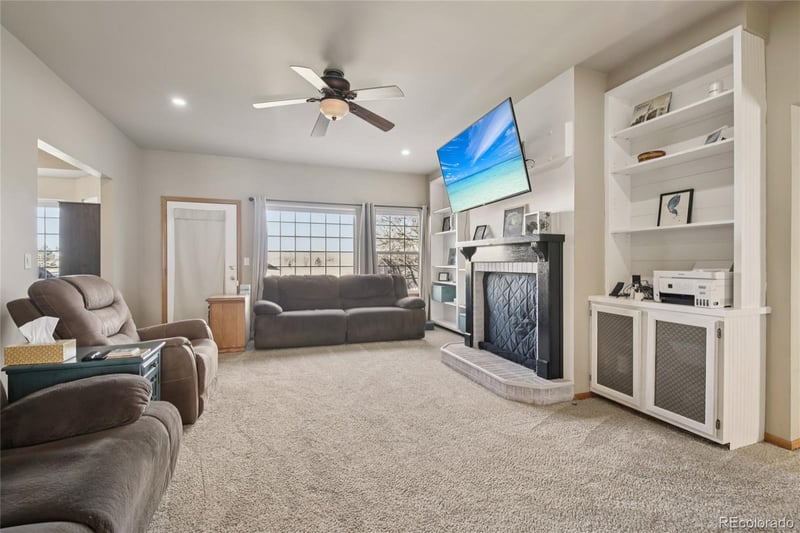 714 Jay Ave, Johnstown, CO 80534