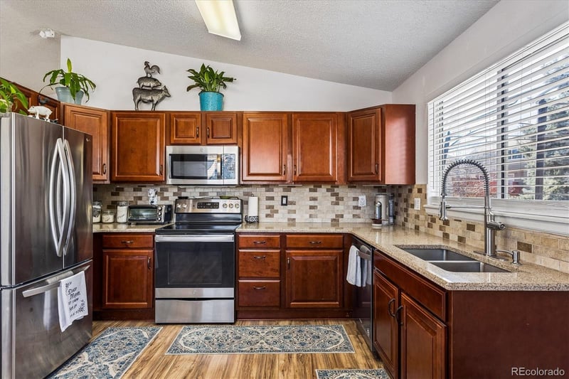 9383 Weeping Willow Ct, Highlands Ranch, CO 80130