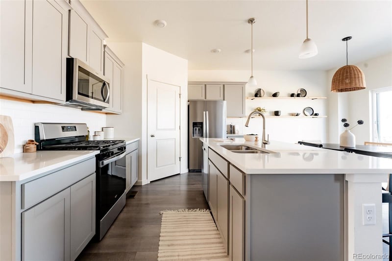 9911 Cathay St, Commerce City, CO 80022