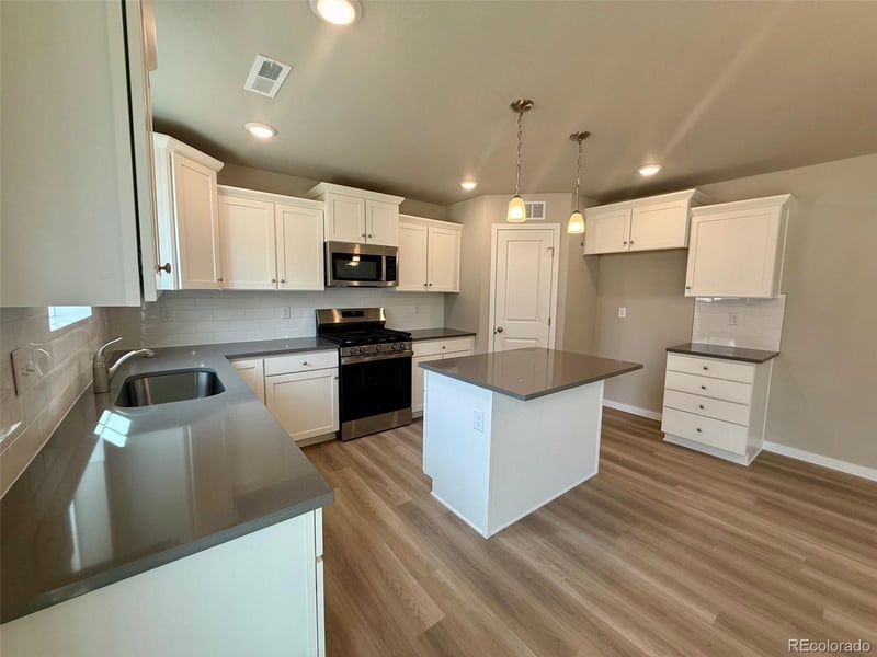 746 Carrie Ct, Watkins, CO 80137