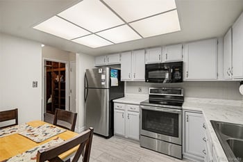 13890 Marina Dr #206, Aurora, CO 80014