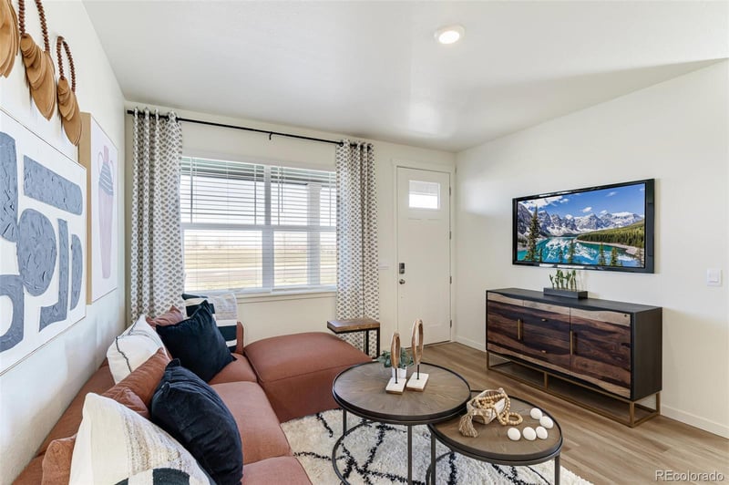 9874 Argonne St, Commerce City, CO 80022
