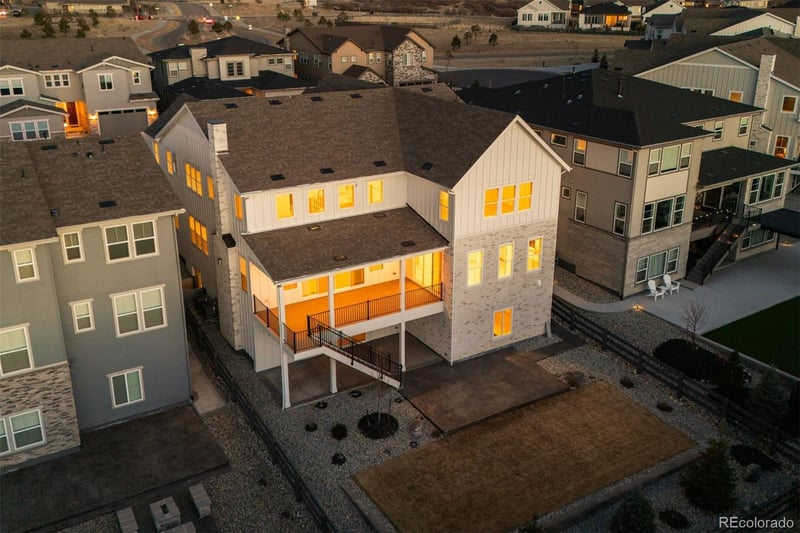 6907 Sunstrand Ct, Castle Pines, CO 80108