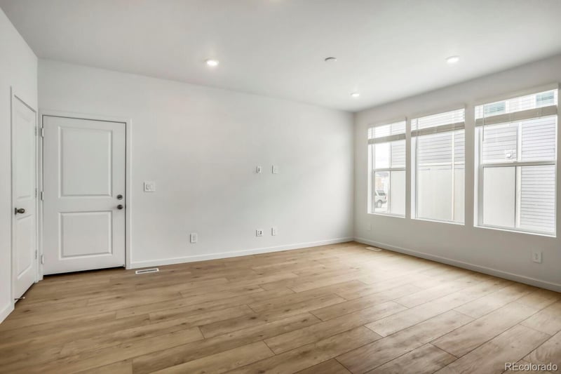 3067 Gladstone Ave, Loveland, CO 80538