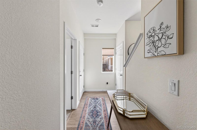 2855 Fox Ct, Englewood, CO 80110