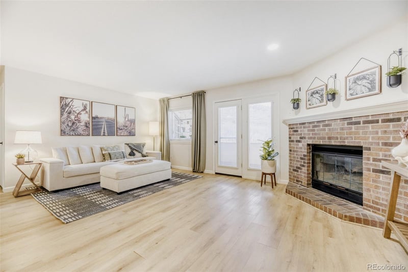 697 Canyon Dr, Castle Rock, CO 80104