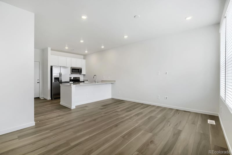 3075 Gladstone Ave, Loveland, CO 80538