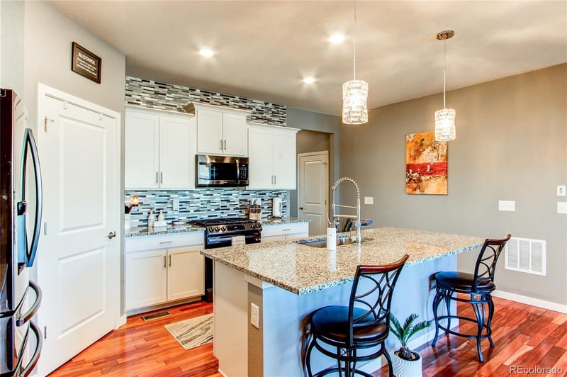 2227 Rosette Ln, Castle Rock, CO 80104