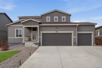 2359 Coyote Creek Dr, Fort Lupton, CO 80621
