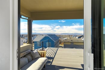 21420 61st Dr, Aurora, CO 80019
