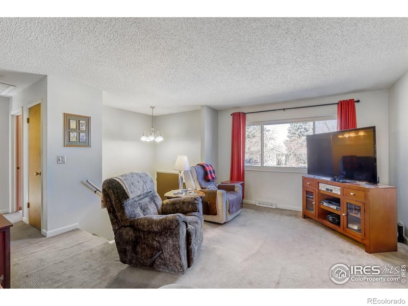 206 Union Ave, La Salle, CO 80645