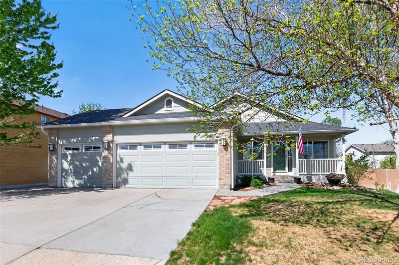 9457 Steele Dr, Thornton, CO 80229