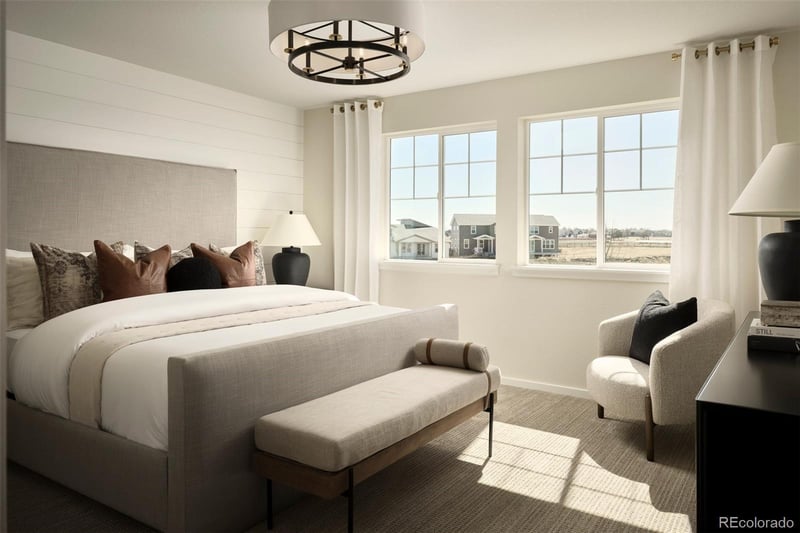 6749 Utica Ave, Longmont, CO 80504